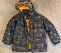 Boys Size 11-12 Mountain Warehouse Down filled Winter coat