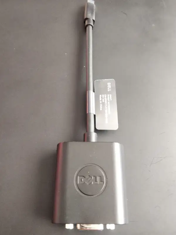 Dell Mini DisplayPort mDP to VGA Adapter PNKVT DAYBNBC084 in Cables & Connectors in Hamilton - Image 2