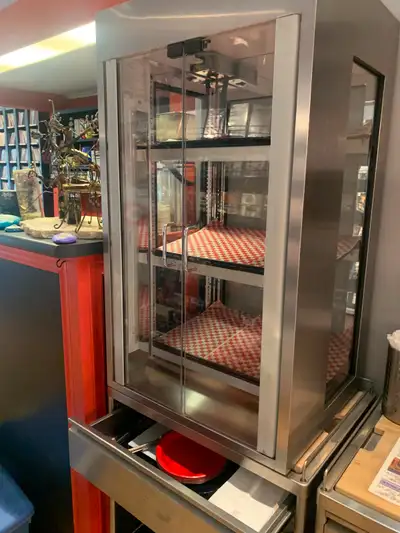 Lightly used and in excellent clean condition. Non refrigerated, double lit glass display unit ideal...