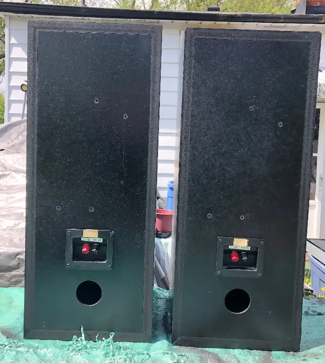 Mirage 460 speakers in Speakers in Oshawa / Durham Region - Image 5