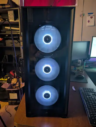 Corsair iCUE 7000X RGB Tempered Glass PC Case, View more