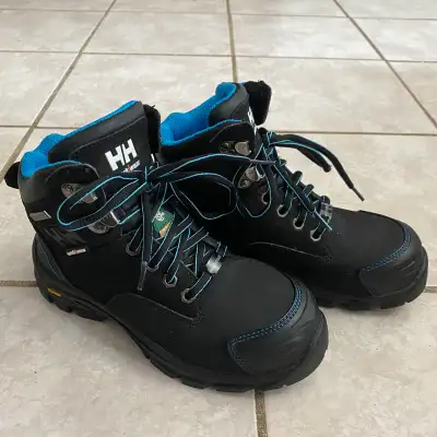 Women’s 6 Helly Hansen safety work boots, View more