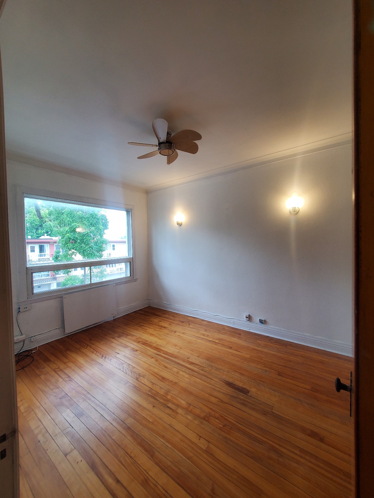 5 1/2 ensoleillé , Promenade Fleury, Au Coeur Ahuntsic, Montréal — photo 2