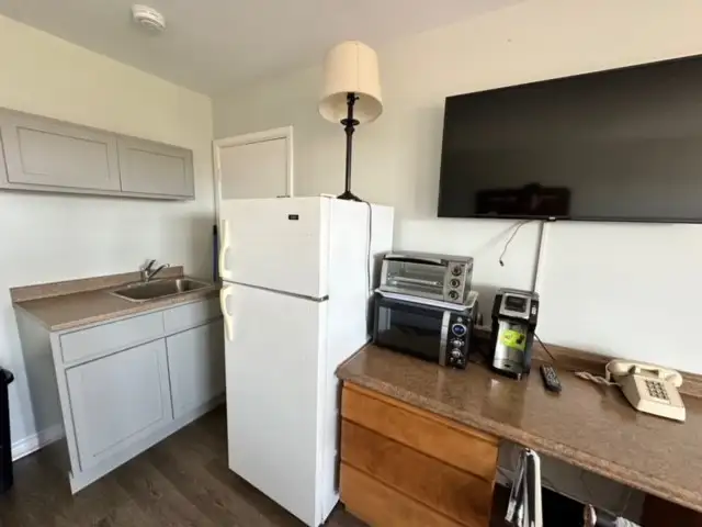 1 Bed All Inclusive in Central Bedeque in Long Term Rentals in Summerside - Image 7