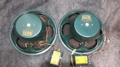 Tested and perfectly working. Must be tested by buyer on the spot . Only for sale are the drivers wi...