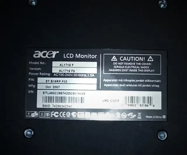 Acer LCD Monitor 17 Inches (MINT) in Monitors in West Island - Image 3