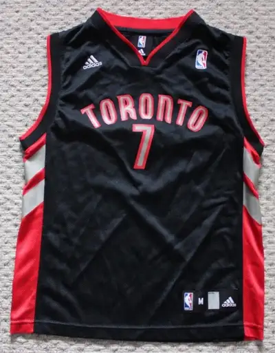 NBA Vintage Toronto Raptors Andreas Bargnani #7 Jersey Youth Medium Adidas Condition: Pre-Owned (Gra...