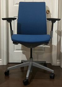 Steelcase Think V2 Chair - Fully Adjustable Arms