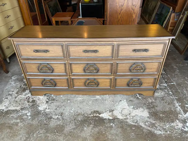 9 Drawer Dresser in Dressers & Wardrobes in Peterborough - Image 3