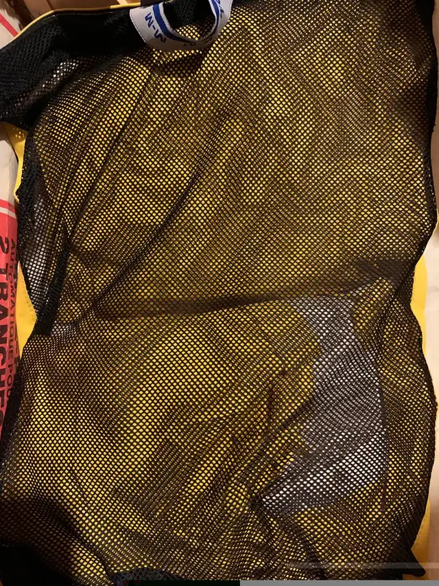 Men’s Size Medium NEW 2 pcs Industrial Rain Suit in Men's in Calgary - Image 5