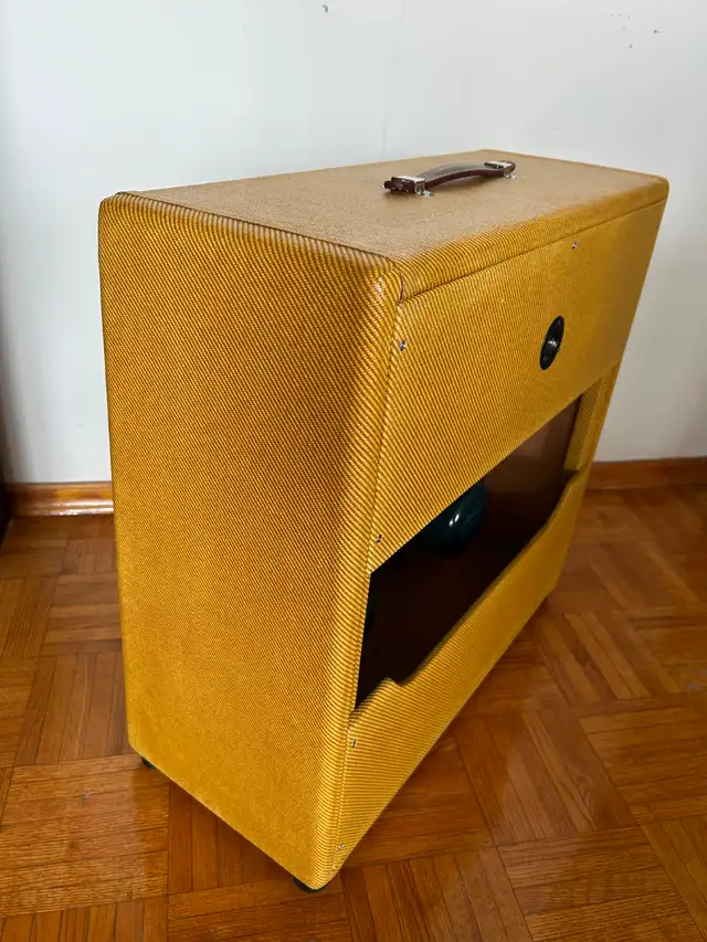 Tweed 4x10 Guitar Cabinet Jensen P10R Bell Cover Clydesdale Case in Amps & Pedals in Mississauga / Peel Region - Image 10