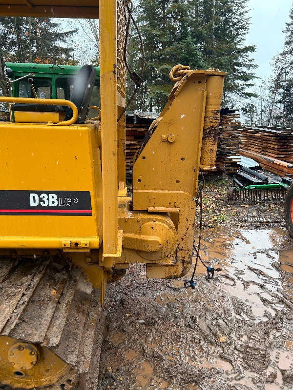 Caterpillar d3b in Heavy Equipment in Sault Ste. Marie - Image 3
