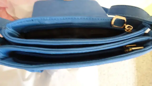 Women's Purse Unique Ecosse Crossbody Suede Leather  New in Women's - Bags & Wallets in Kitchener / Waterloo - Image 5