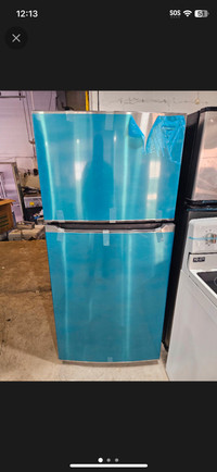 Brand new!! Frigidaire 30"inch stainless fridge