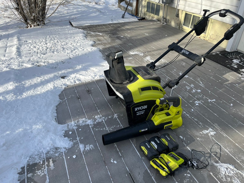 RYOBI 40v 21 inch Brushless Cordless Battery Snow Blower Lawnmowers