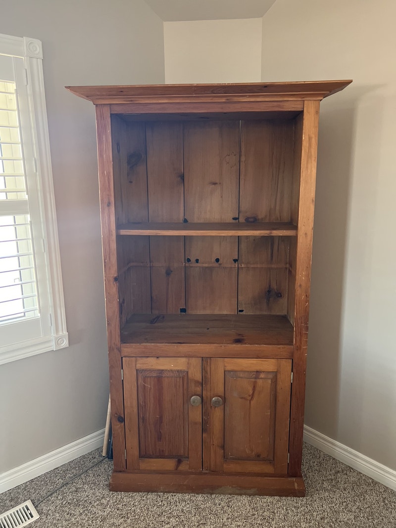 Solid Wood Kitchen Hutch Hutches & Display Guelph