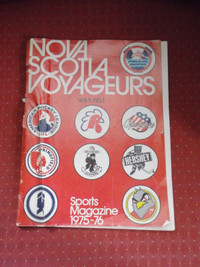 Nova Scotia Voyageurs 1975-76 Magazine & Large Pin Back Button