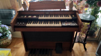 Farfisa Electric Organ