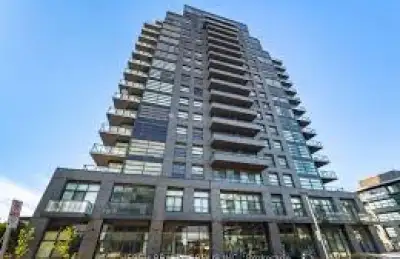 New build 1606 Charles Street in Port Whitby Waterfront. **Your own** room and balcony, your own-sep...