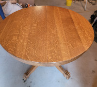Antique claw foot oak table
