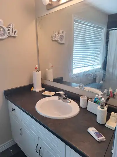 master bedroom for rent