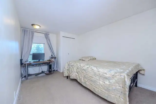 Private room for rent in Calgary, White horn, $475, Train,Bow V