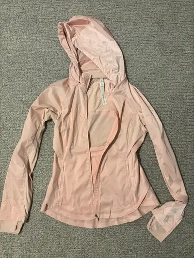 Lululemon light pink windbreaker coat size 4, View more