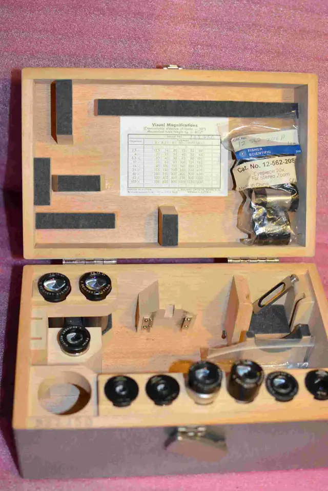 Reichert Zetopan Microscope and Accessories in Other in Barrie - Image 6