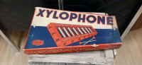 Vieux jouet Vintage glass xylophone toy with glass tubes