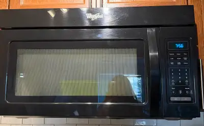  Whirlpool Microwave – Clean & Working ✅, View more