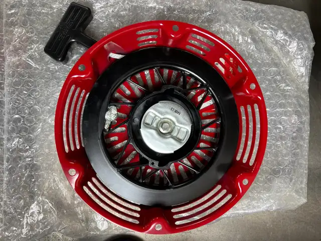 Genuine Honda motor engine recoil assembly in Power Tools in Kawartha Lakes - Image 2