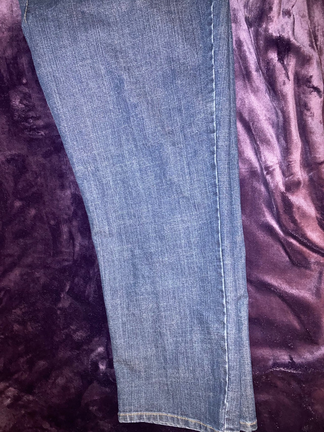 Plus size Jones of New York Stretch jeans  in Women's - Bottoms in London - Image 4