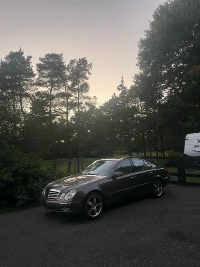 2008 Mercedes Benz E350 4Matic (Sport Pkg with Sport springs). Indium Grey Metallic with Burred Waln...
