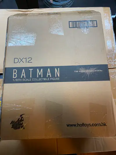 Hot toys Batman DX12, View more