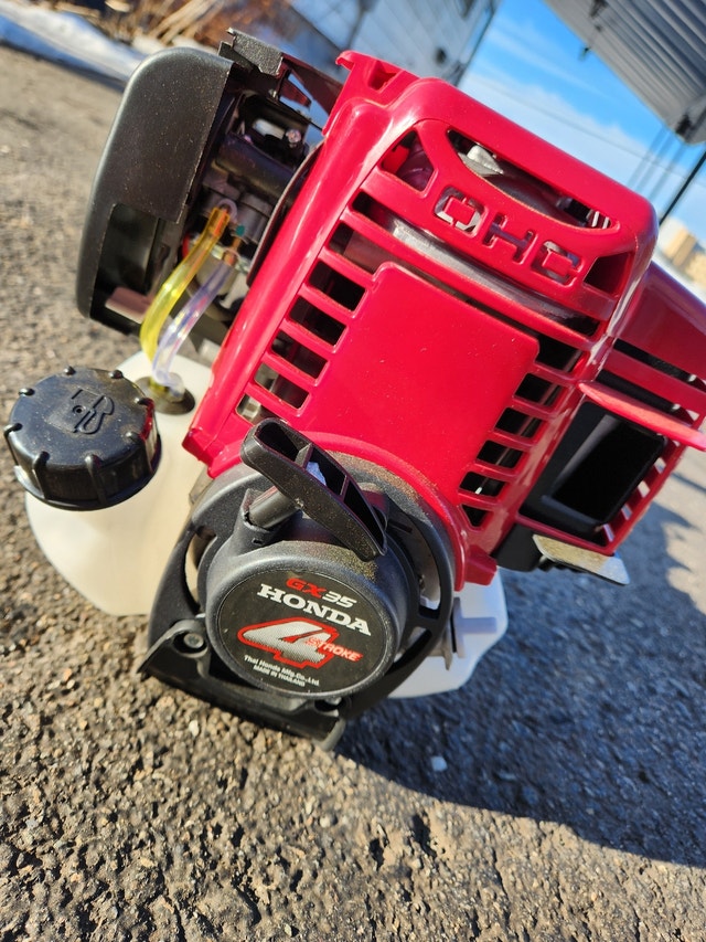 Honda Trimmer Lawnmowers & Leaf Blowers Bathurst Kijiji