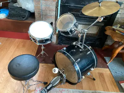 Jr Drum Kit, View more