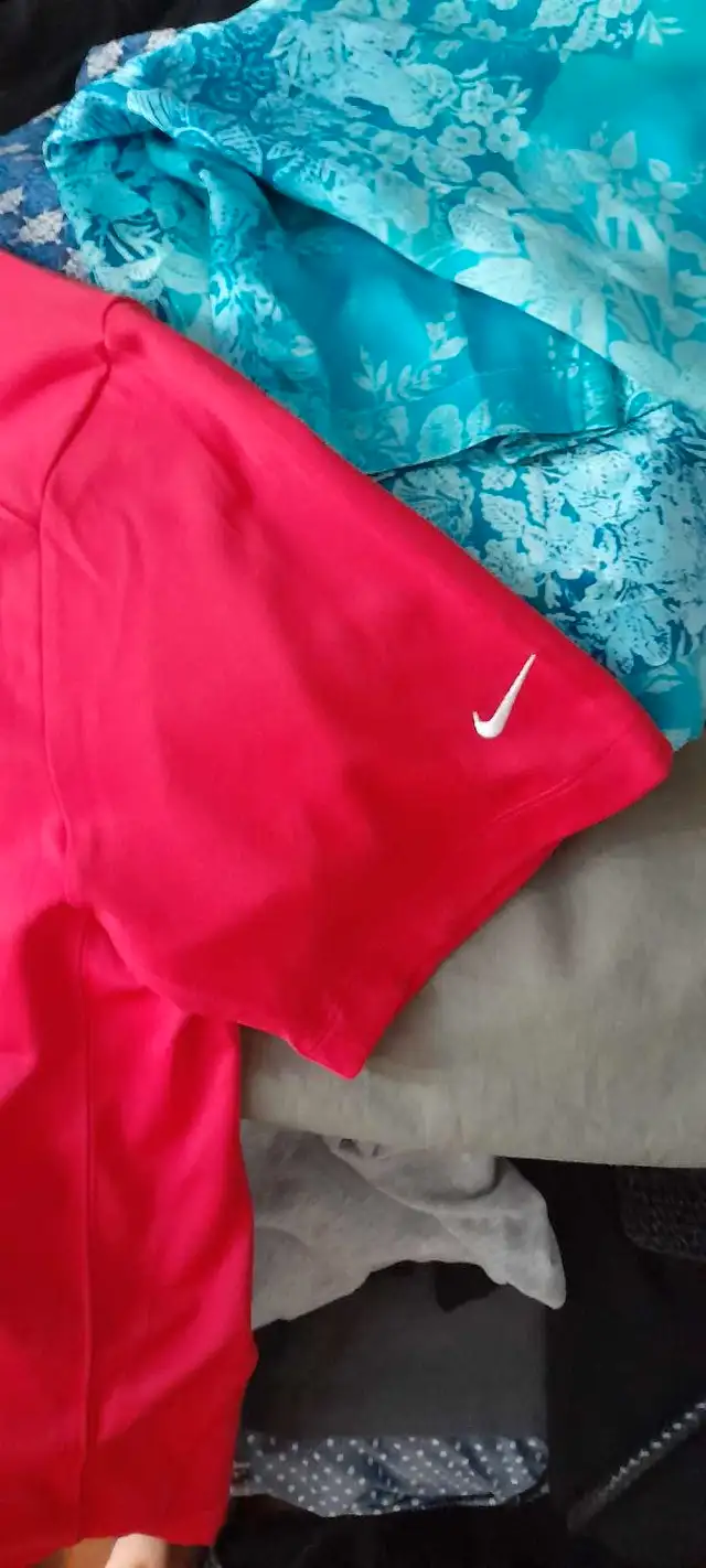 Nike Golf Polo XL in Men's in Ottawa - Image 6