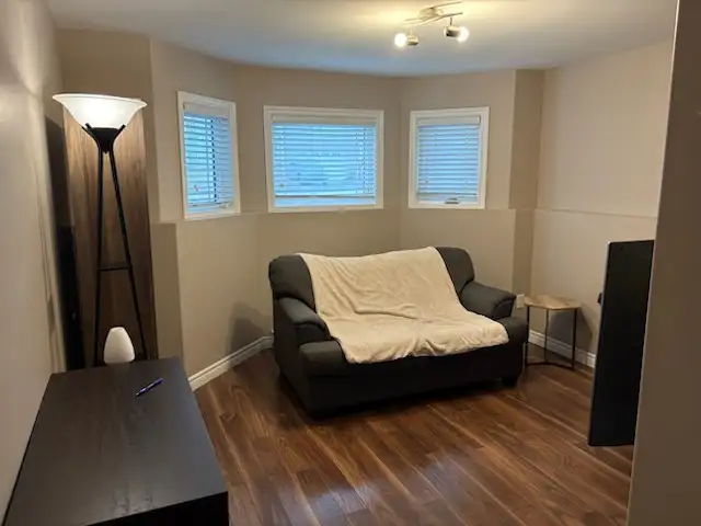 New & Clean Apartment with Separate driveway for 2 cars. in Long Term Rentals in St. John's - Image 5