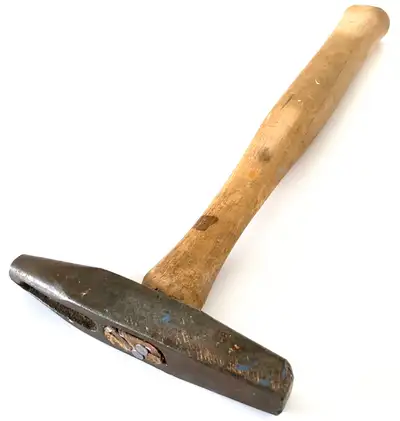 Antiquité 1940 Marteau. Manche en bois d'hickory & tête en fonte, View more