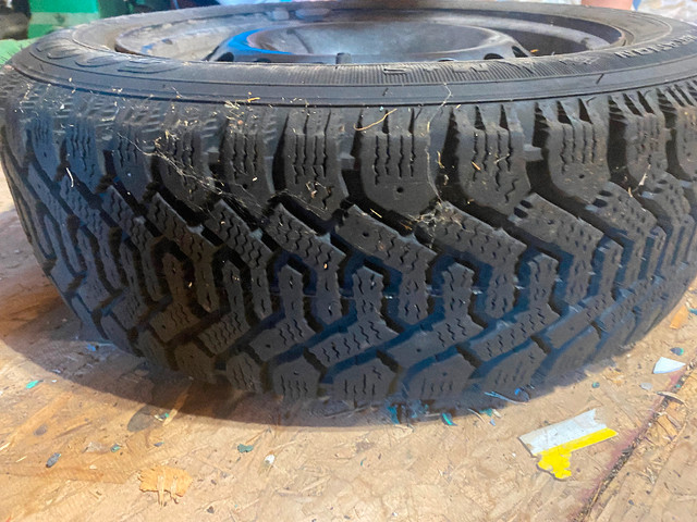 Goodyear Nordic P185/60R15 used winter tires in Tires & Rims in Napanee