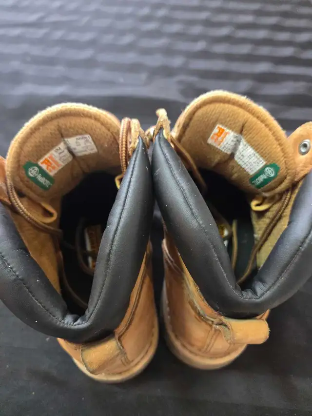 Timberland PRO Boots - Men's 9M in Men's Shoes in Markham / York Region - Image 4
