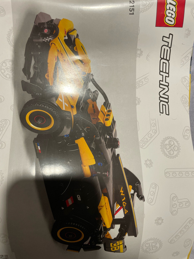 Lego Bugatti Bolide in Toys & Games in Oakville / Halton Region - Image 2