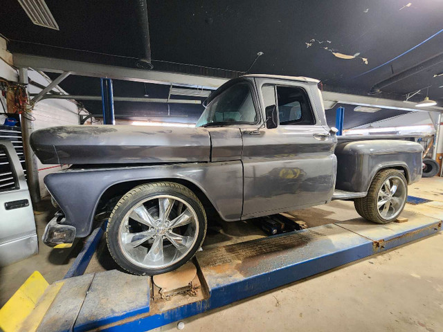 1960 GMC C10 SHORTBOX STEPSIDE TRADES in Classic Cars in Meadow Lake - Image 2