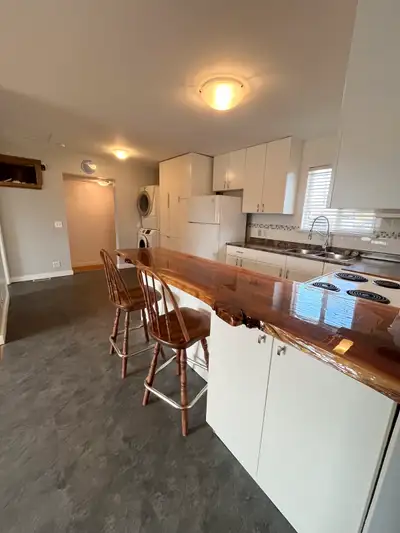 Small 4 bedroom house in North Shore Kamloops for rent