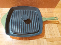 CALPHALON partially enamelled CAST IRON 11" PAN 