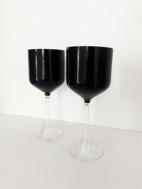 Vintage Wine Glasses - Set of 2