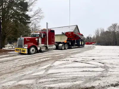 I am selling a 2003 Kenworth W900 highway tractor. This rig is ready to hit the road! This truck has...