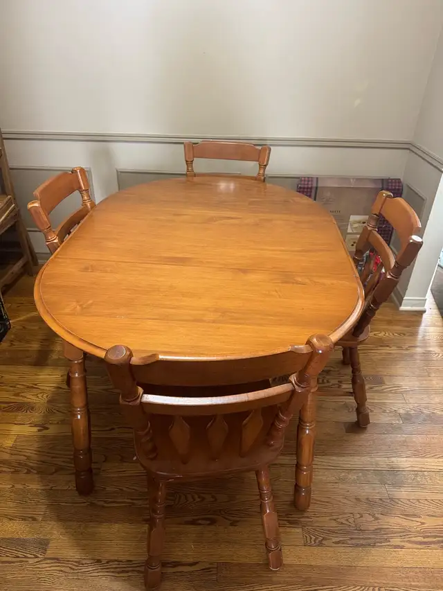 HLAP Dining Set in Dining Tables & Sets in Ottawa - Image 2
