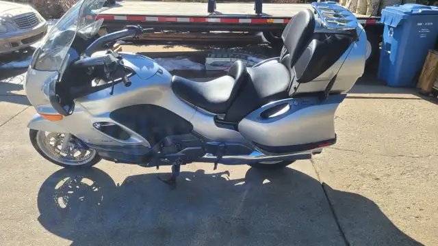 2002 BMW K1200LT ABS, low mileage in Touring in Calgary - Image 3