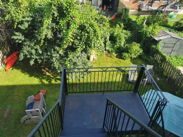 6 ½ Apt (3 bed, 1 bath) 1 minutes by foot from Metro Charlevoix — photo 2